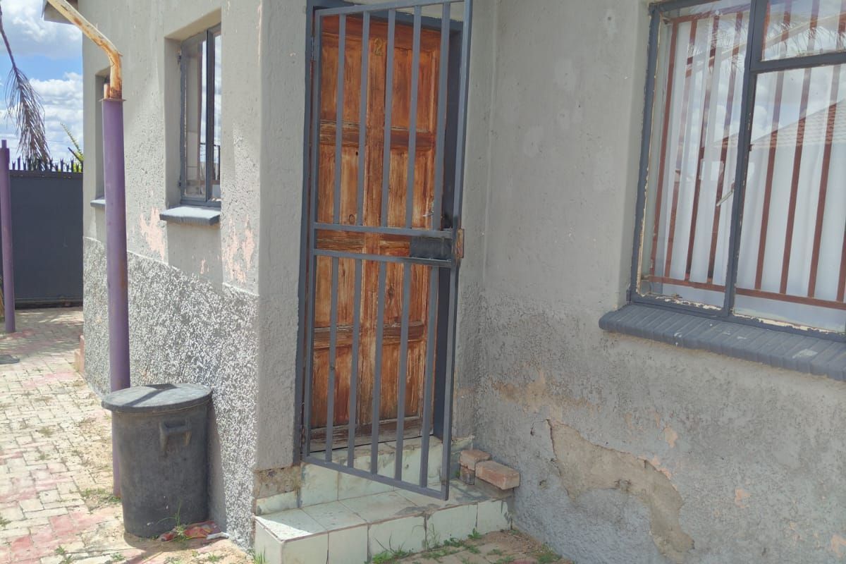 House For Sale in Seshego - Photo 5