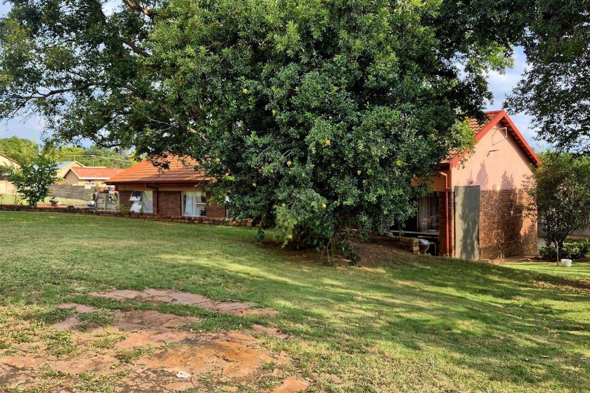 House For Sale in Lydenburg Central - Photo 4