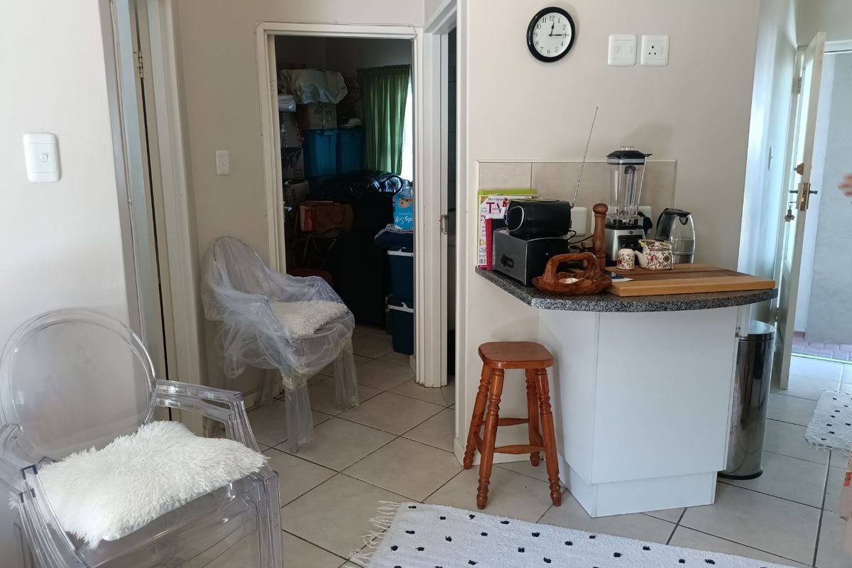 Apartment For Sale in Highbury - Photo 3