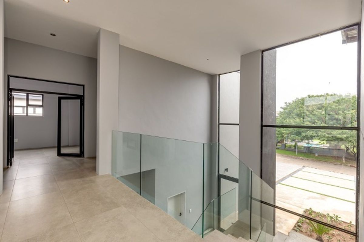 House For Sale in Copperleaf Estate - Photo 4