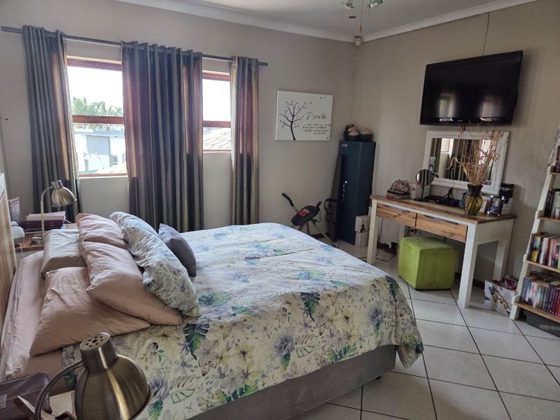 House For Sale in Bendor - Photo 6