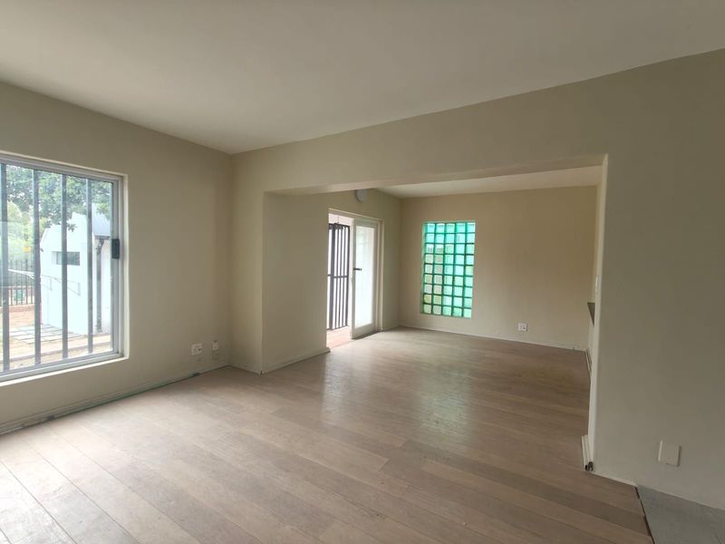 House To Rent in Westdene - Photo 8