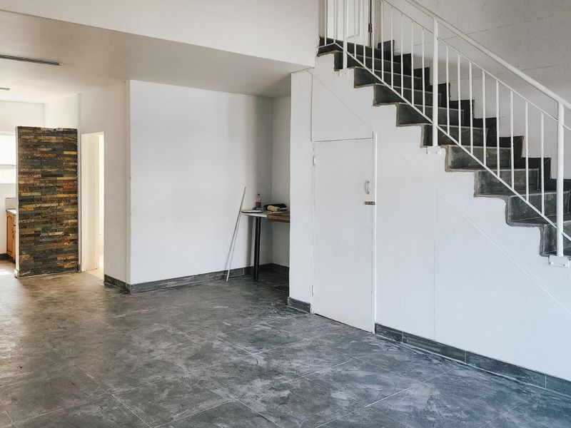 Office To Rent in Ballito Commercial District - Photo 2