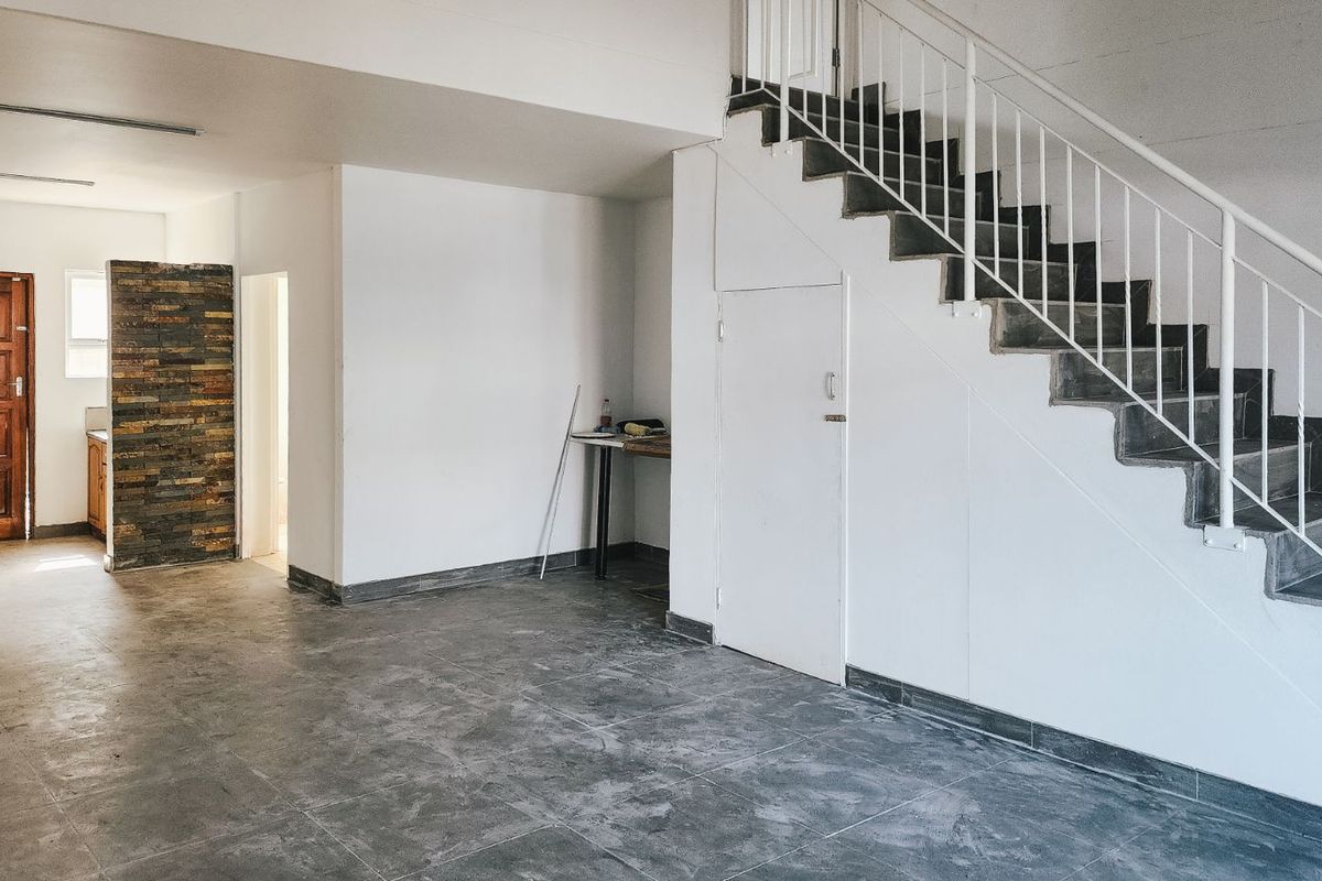 Office To Rent in Ballito Commercial District - Photo 2