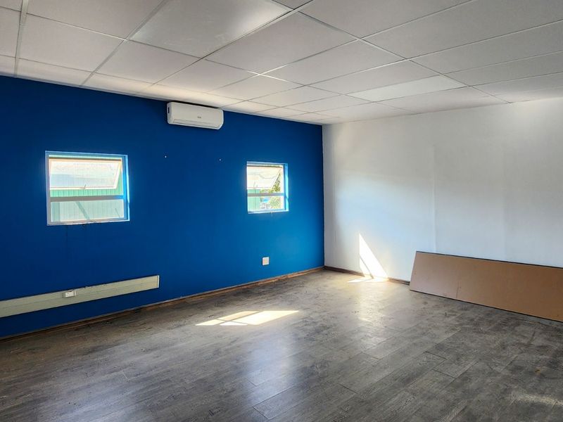 Office To Rent in Ballito Commercial District - Photo 10