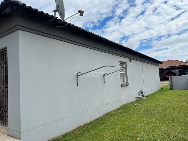 Townhouse For Sale in Reyno Ridge - Photo 7