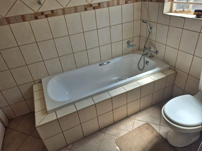 Townhouse For Sale in Kuruman Central - Photo 9