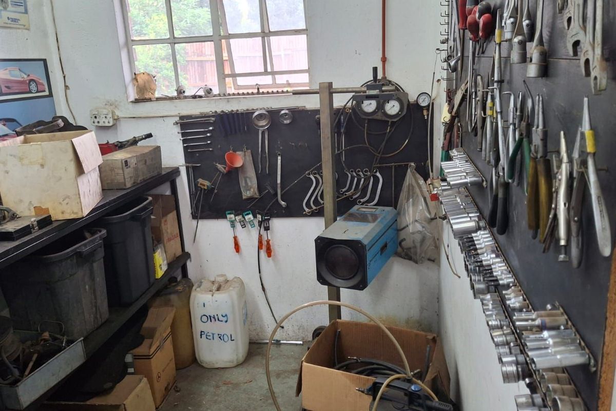 Commercial For Sale in Silverton - Photo 2