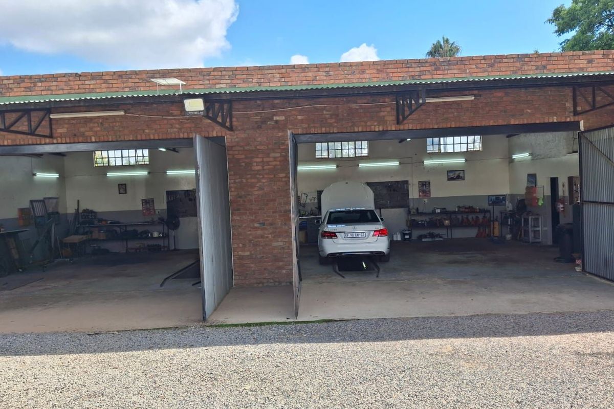 Commercial For Sale in Silverton - Photo 4