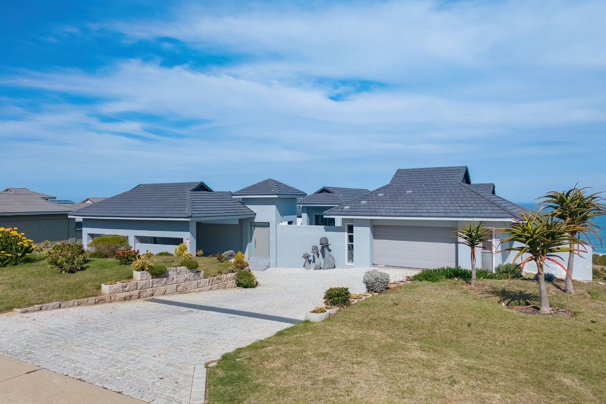 House For Sale in Dana Bay - Photo 2