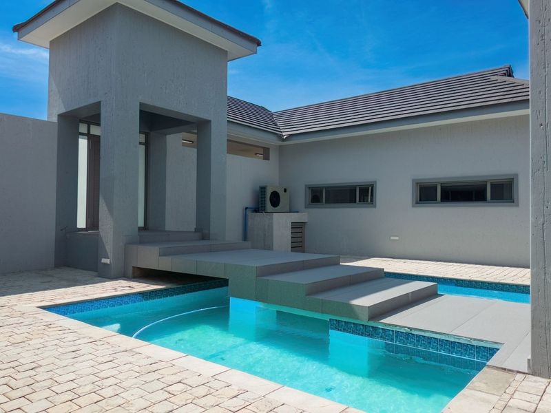 House For Sale in Dana Bay - Photo 4