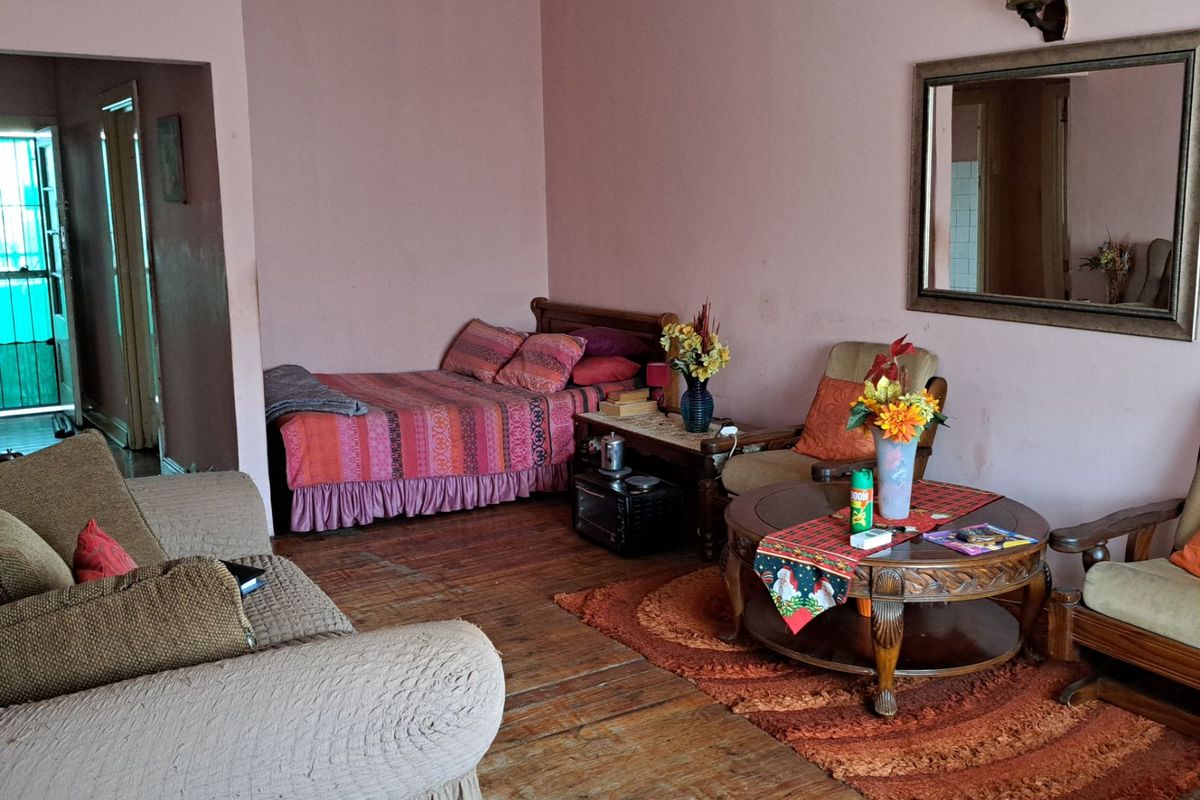 Apartment For Sale in North End - Photo 3