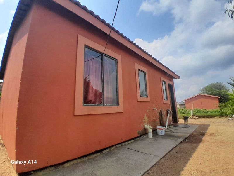 House For Sale in Hammanskraal Central - Photo 3