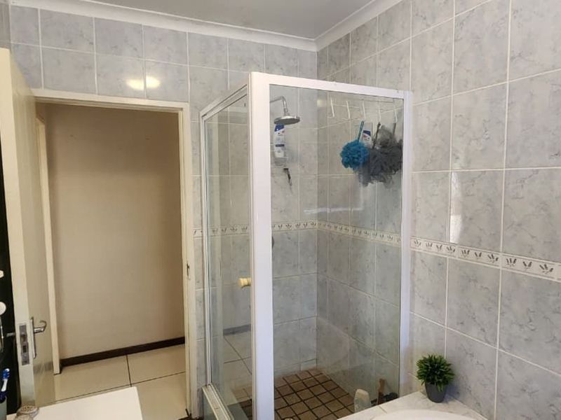 House For Sale in Tafelzicht - Photo 6