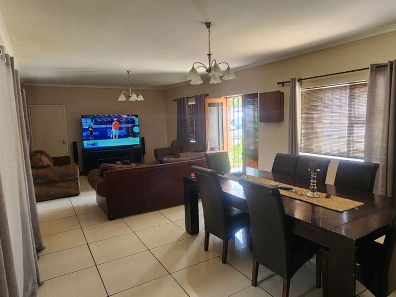 House For Sale in Tafelzicht - Photo 3