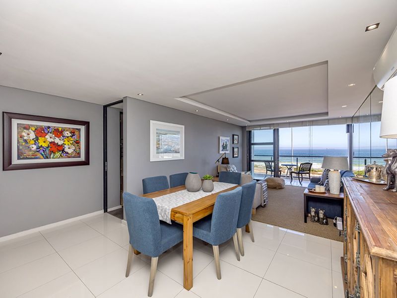 Apartment For Sale in Beachfront - Photo 8