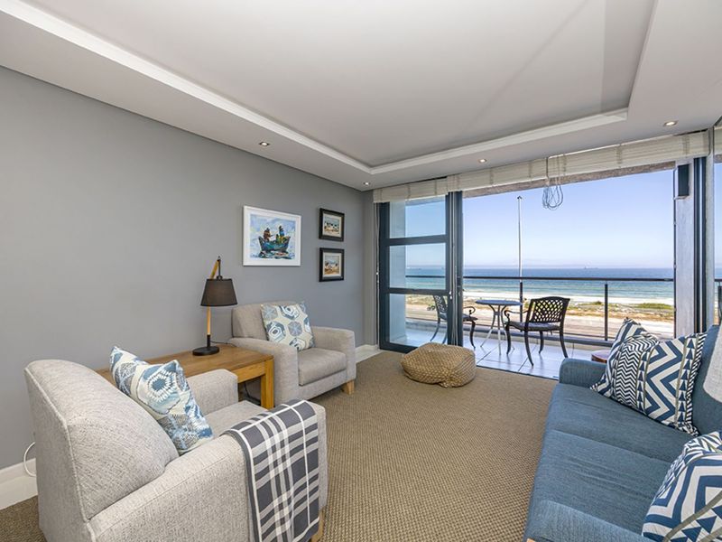 Apartment For Sale in Beachfront - Photo 2