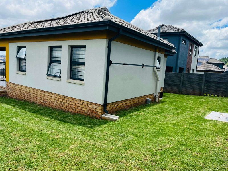 House For Sale in Lotus Gardens - Photo 5