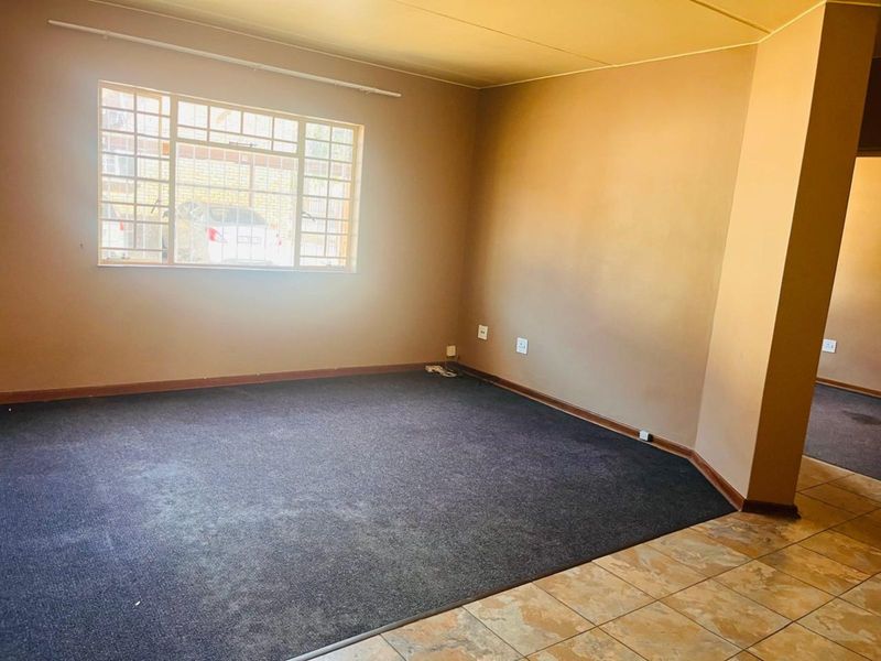 Apartment To Rent in Trichardt - Photo 4