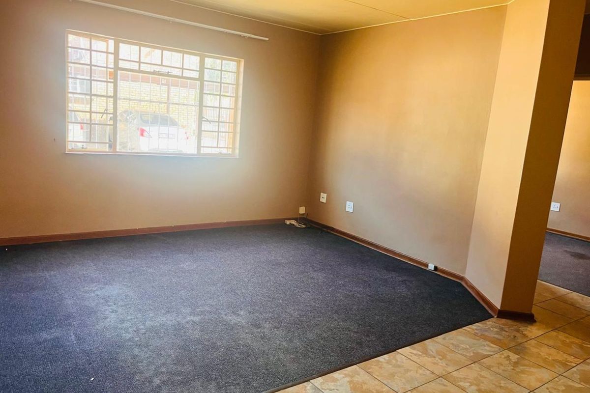 Apartment To Rent in Trichardt - Photo 4