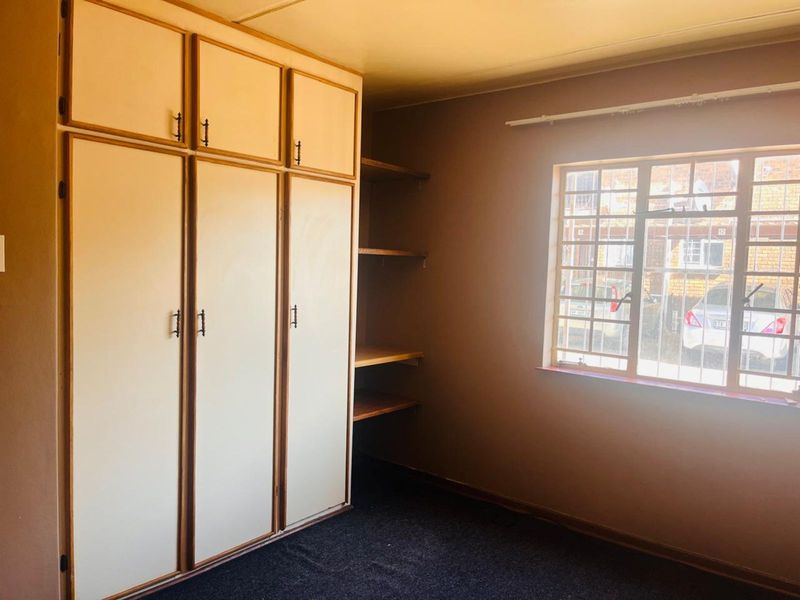 Apartment To Rent in Trichardt - Photo 5