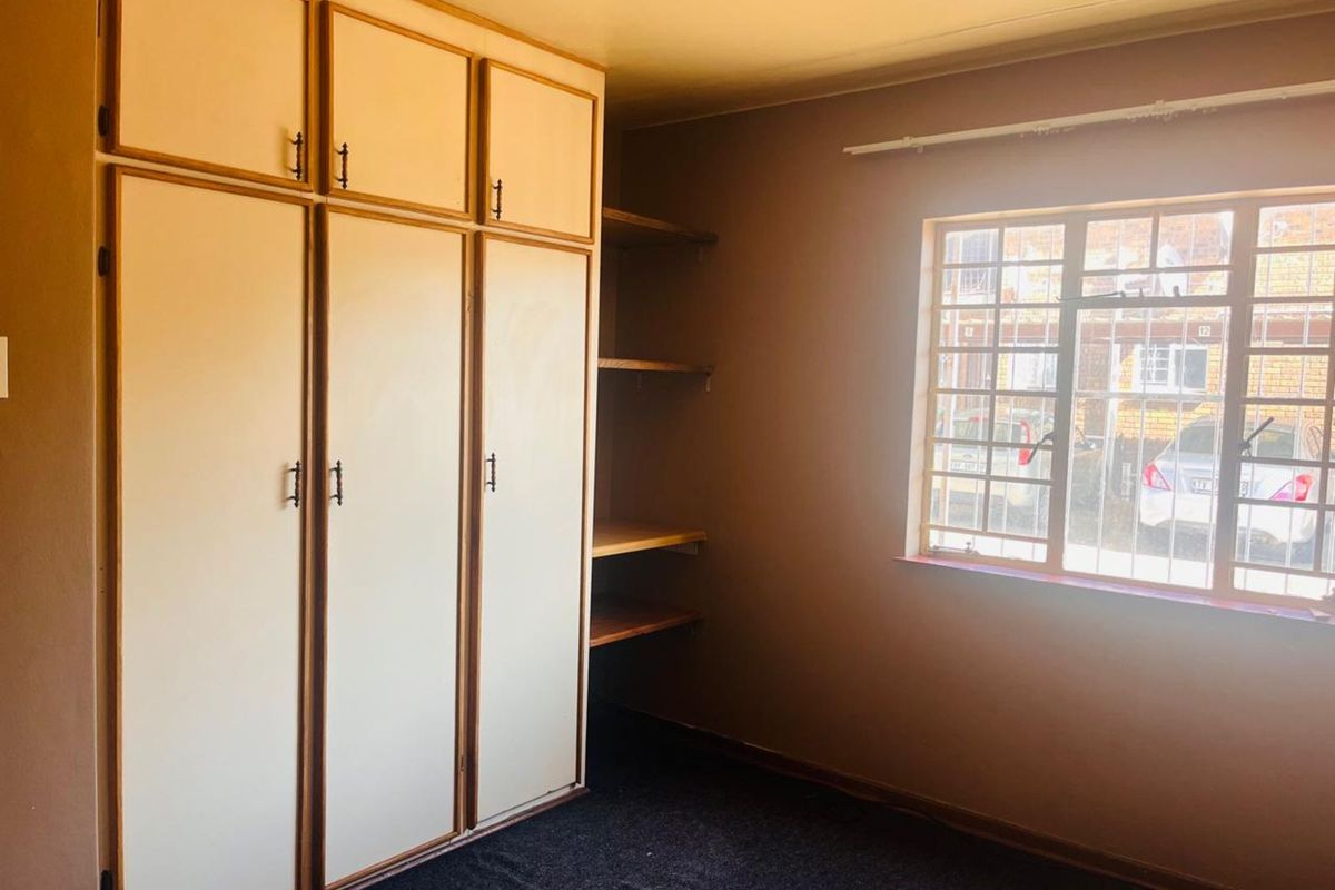 Apartment To Rent in Trichardt - Photo 5