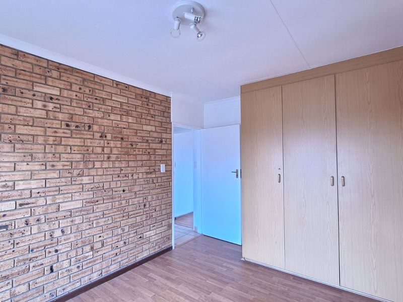 Apartment For Sale in Rangeview - Photo 7