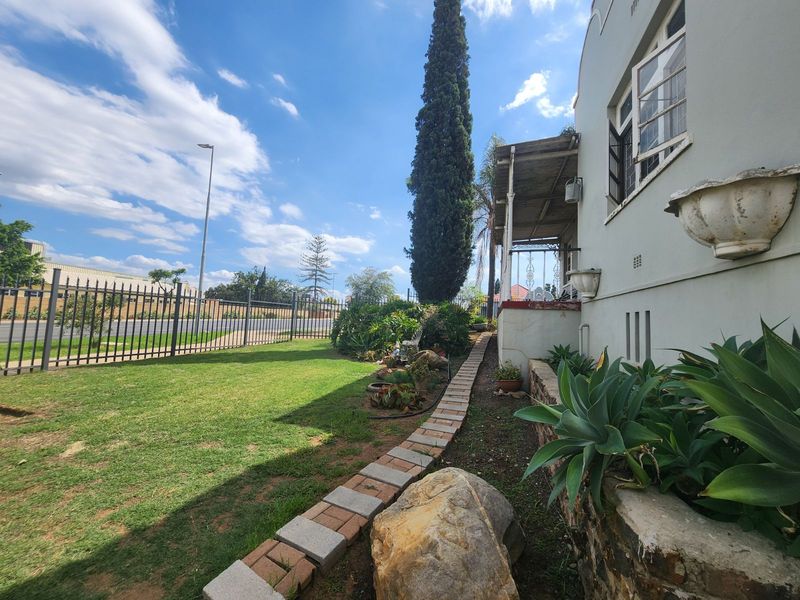 House For Sale in Ashton Central - Photo 8