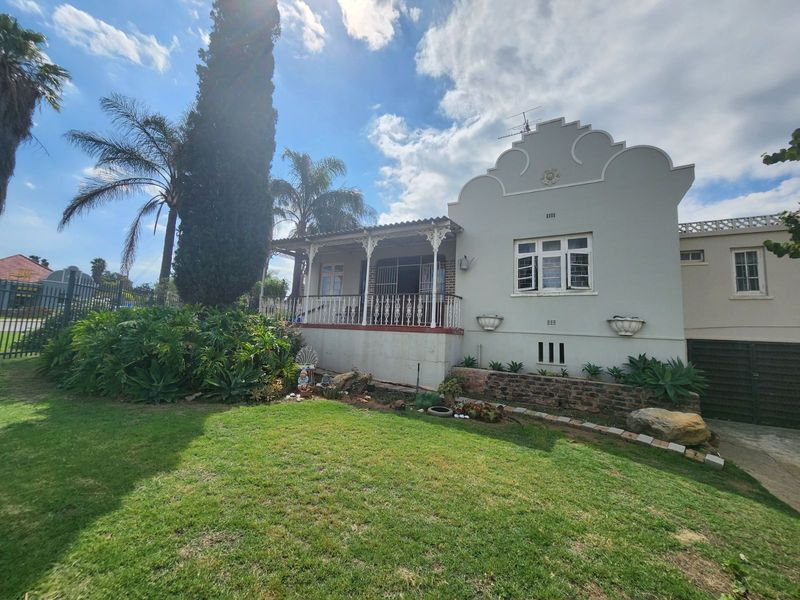 House For Sale in Ashton Central - Photo 3