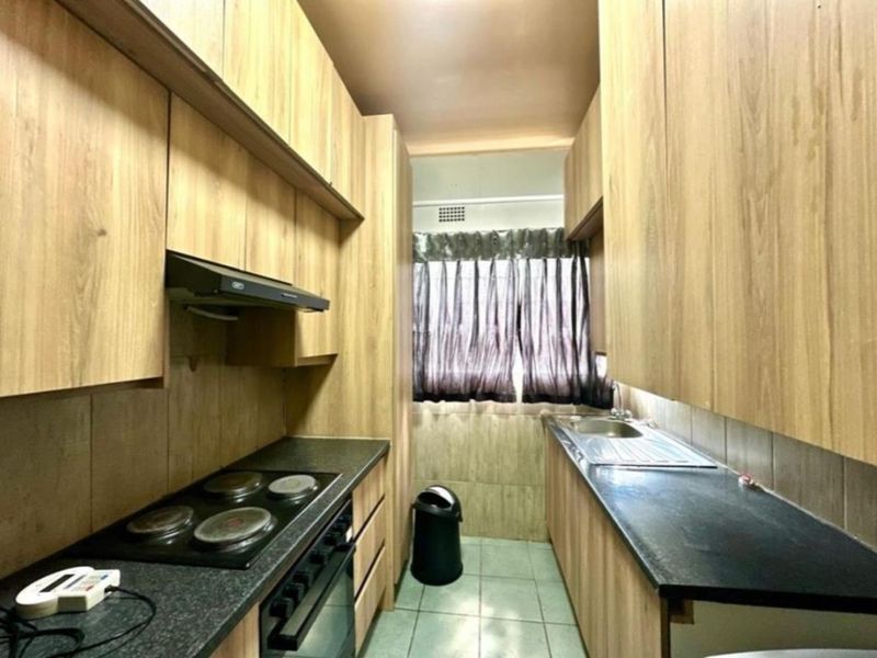 Apartment For Sale in Cyrildene - Photo 2