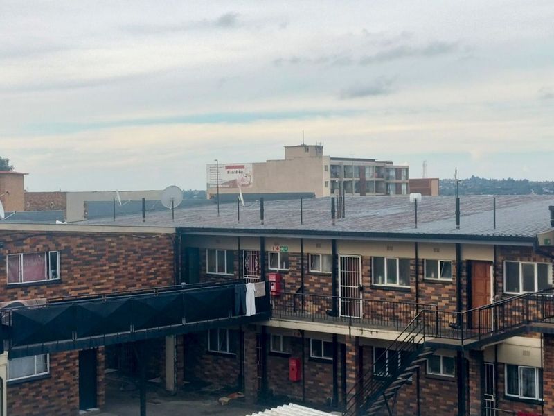 Apartment For Sale in Olivanna - Photo 3