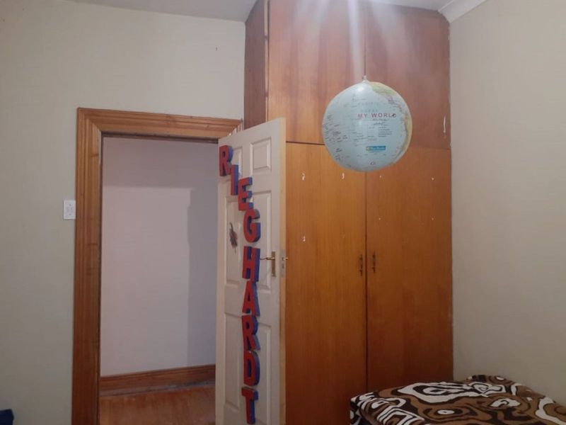 House For Sale in Lyttelton Manor - Photo 9