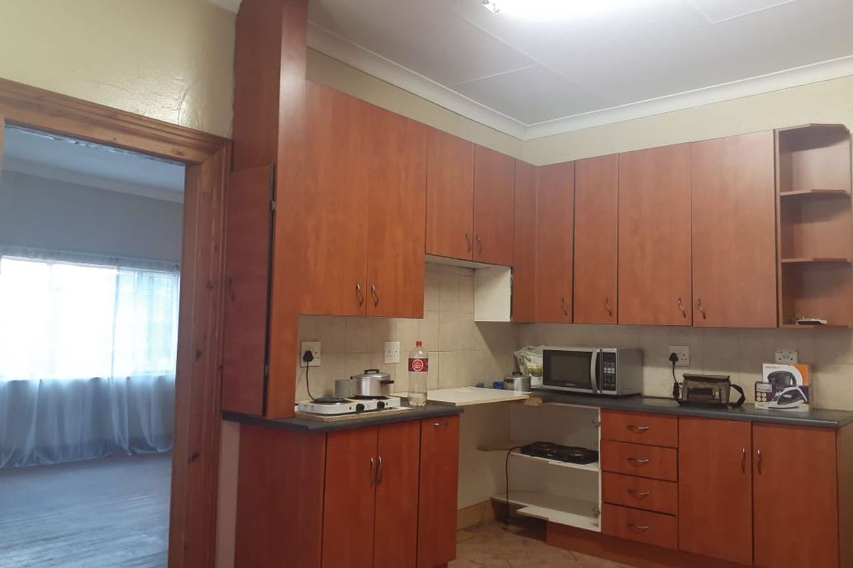 House For Sale in Lyttelton Manor - Photo 4