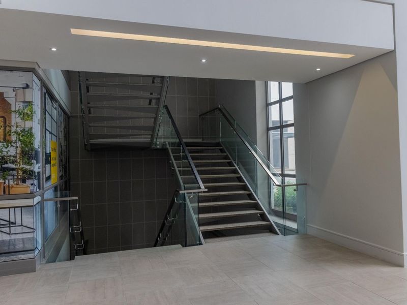 Office To Rent in Waterfall - Photo 4