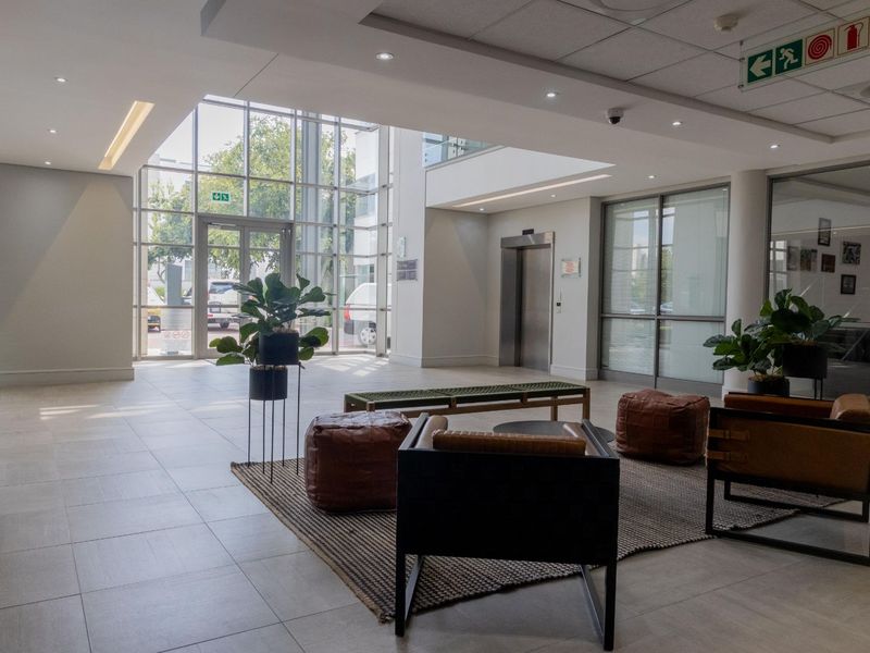 Office To Rent in Waterfall - Photo 3