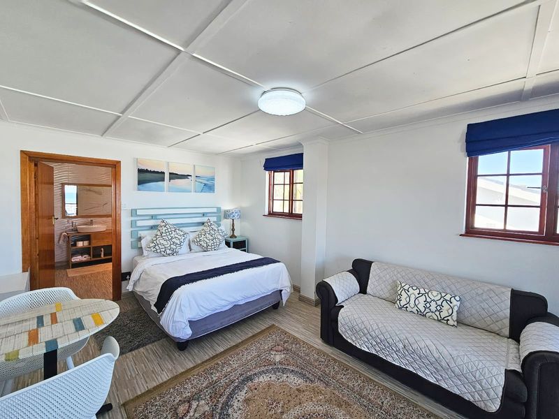 House For Sale in Wilderness Central - Photo 10