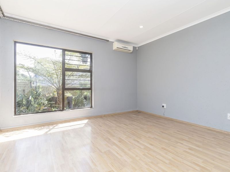 House For Sale in Randpark Ridge - Photo 5