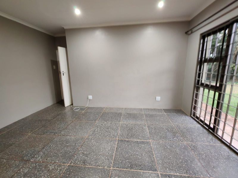 House To Rent in Irene - Photo 10