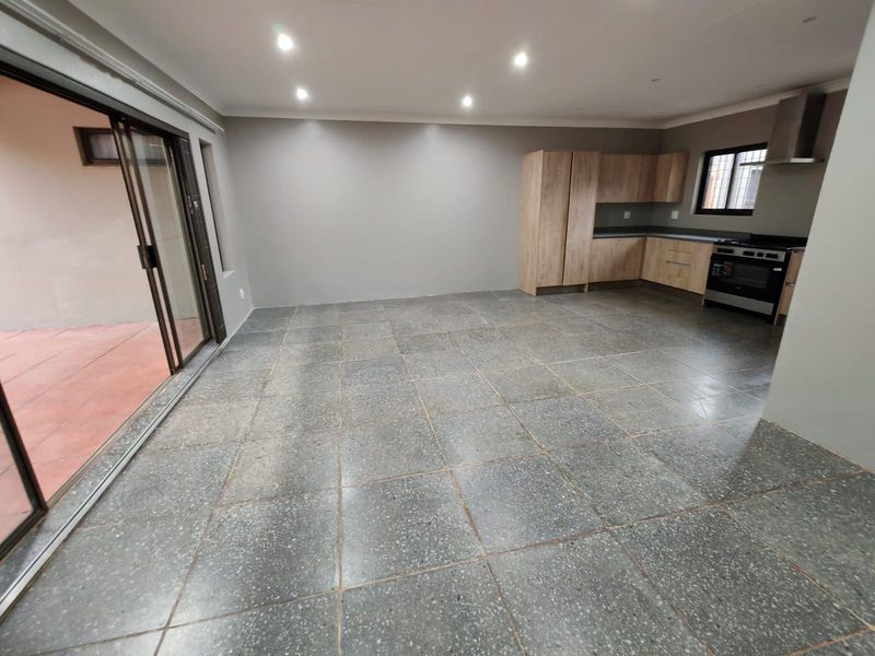 House To Rent in Irene - Photo 4