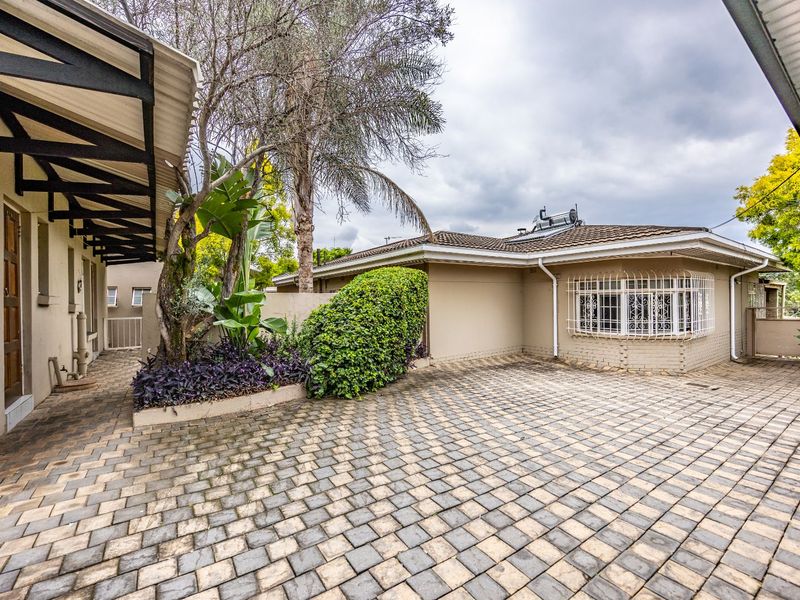 House For Sale in Colbyn - Photo 2