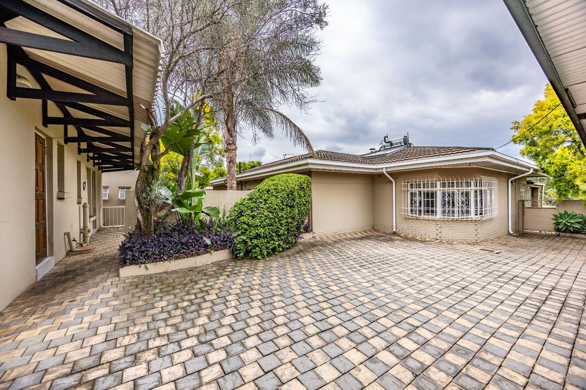 House For Sale in Colbyn - Photo 2