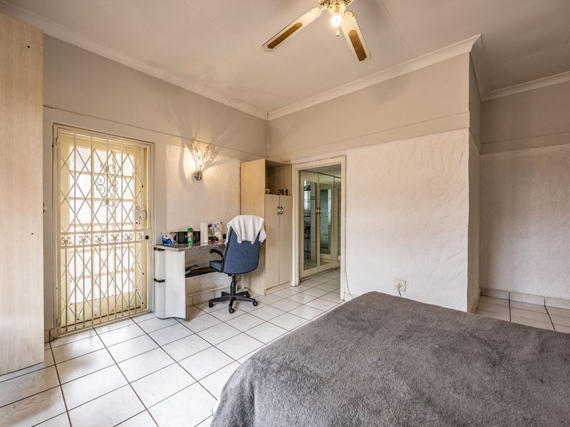 House For Sale in Colbyn - Photo 6