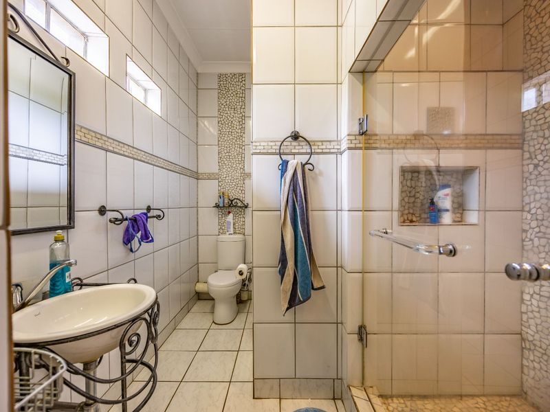 House For Sale in Colbyn - Photo 10