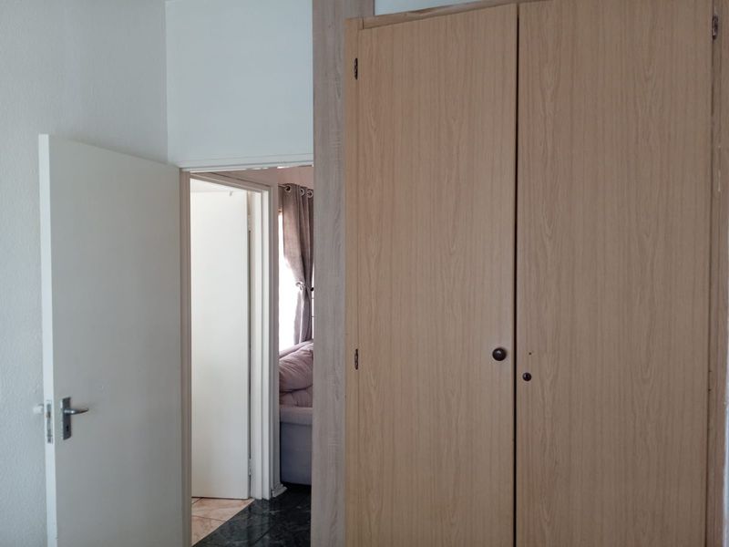 Townhouse For Sale in Florida - Photo 6