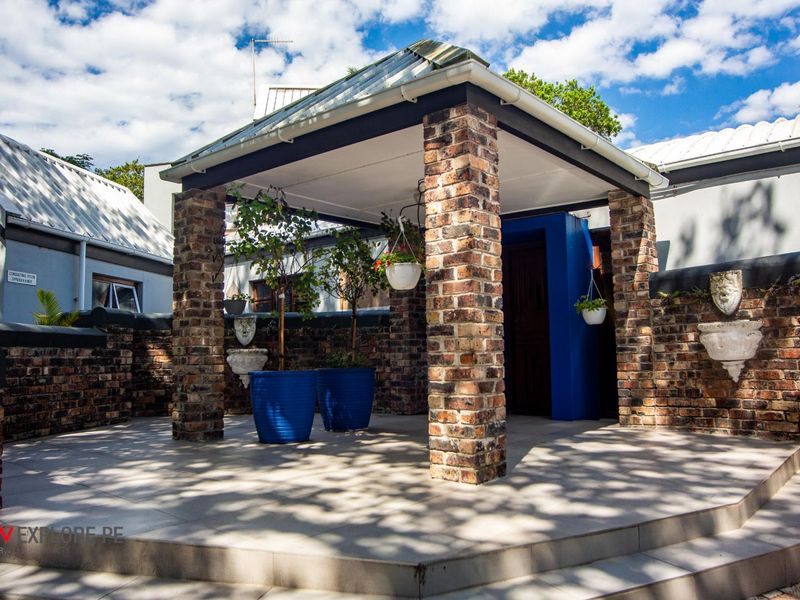 House For Sale in Walmer - Photo 2