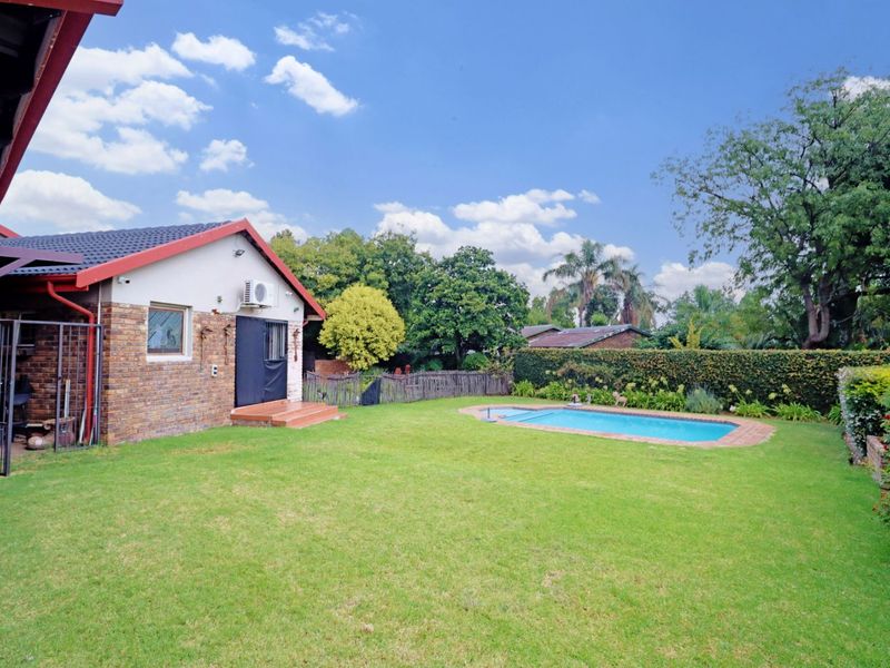 House For Sale in The Reeds - Photo 5