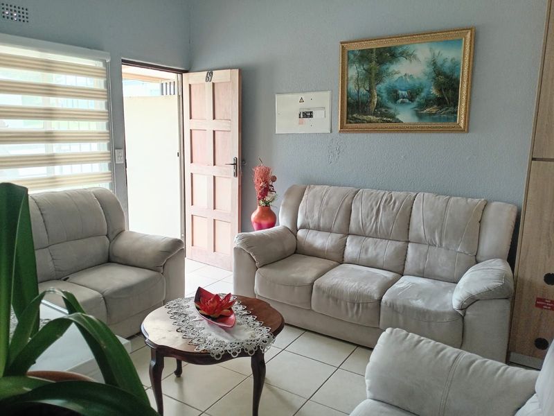 Townhouse For Sale in Florida - Photo 7