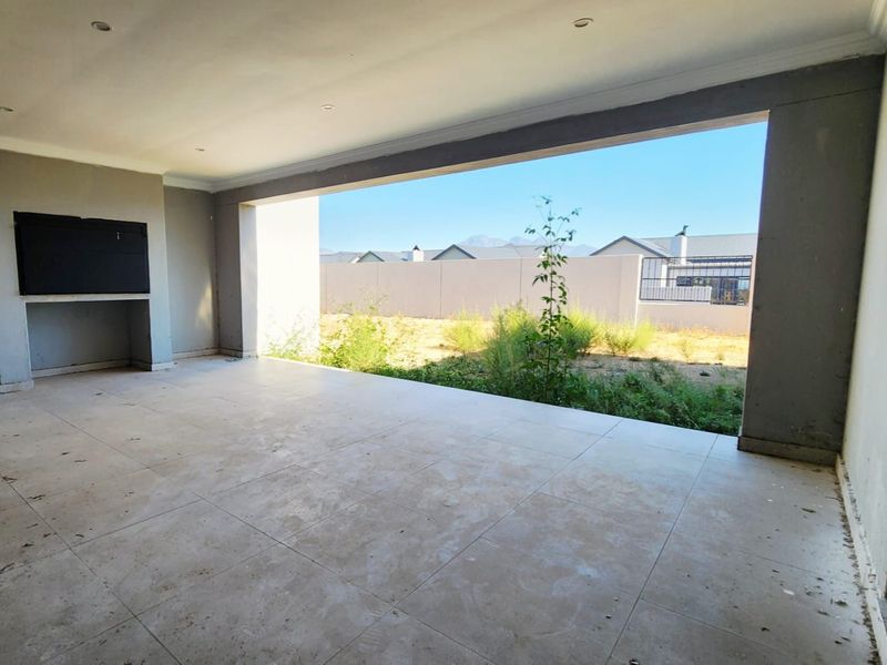 House For Sale in Klein Parys - Photo 3