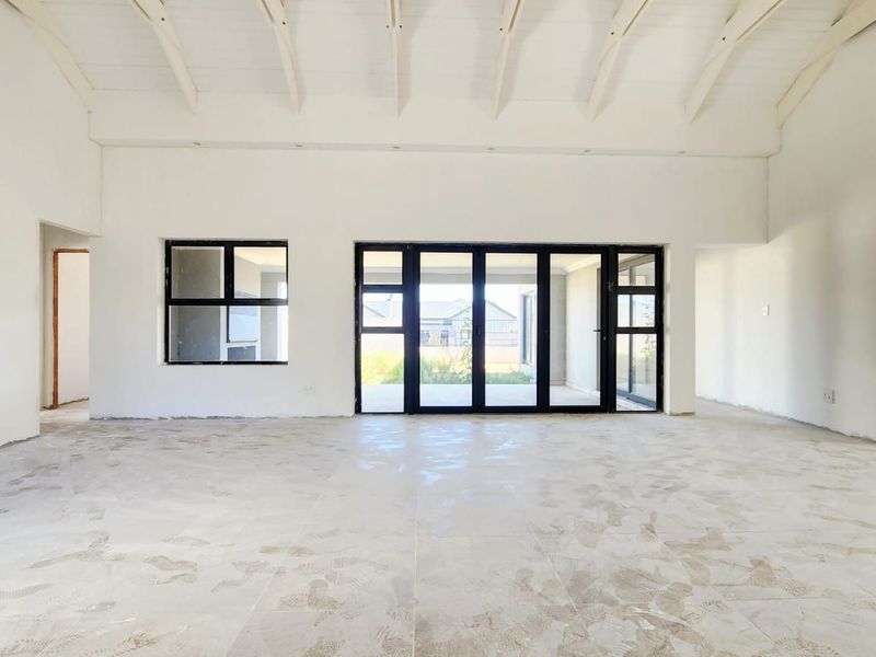 House For Sale in Klein Parys - Photo 6