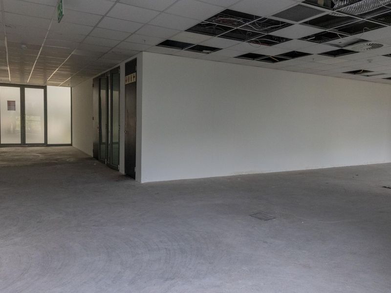 Office To Rent in Waterfall - Photo 7